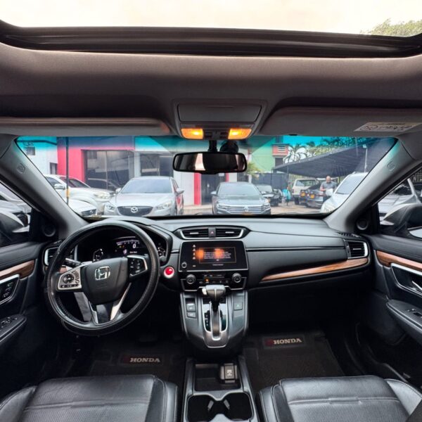 Honda CR-V EX 2018 - Image 9
