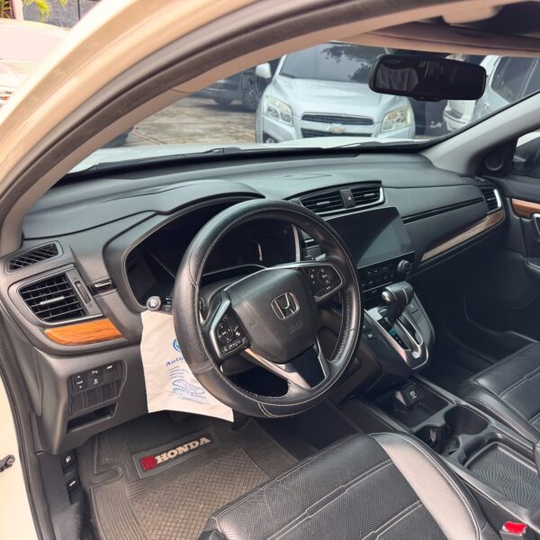Honda CR-V EX 2018 - Image 8