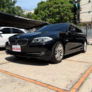 BMW 520i