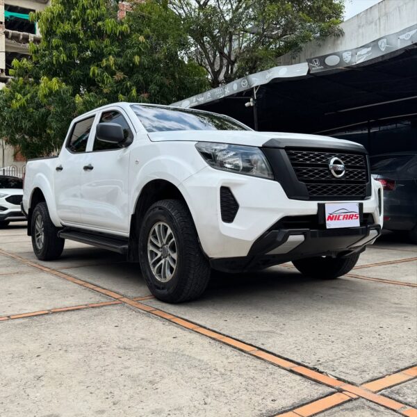 Nissan Frontier Sabanera - Image 4
