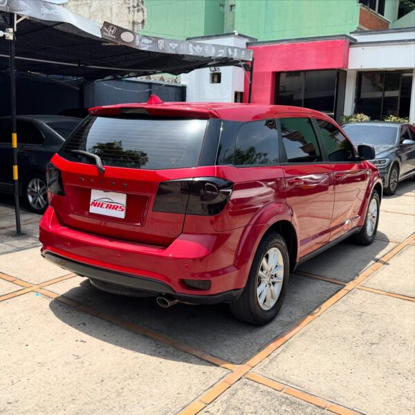 Dodge Journey - Image 6