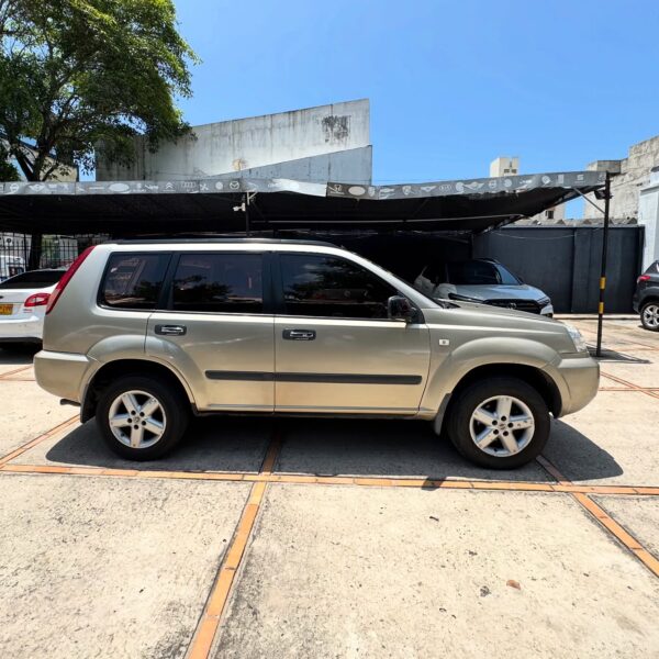 Nissan X-Trail Classic - Image 5