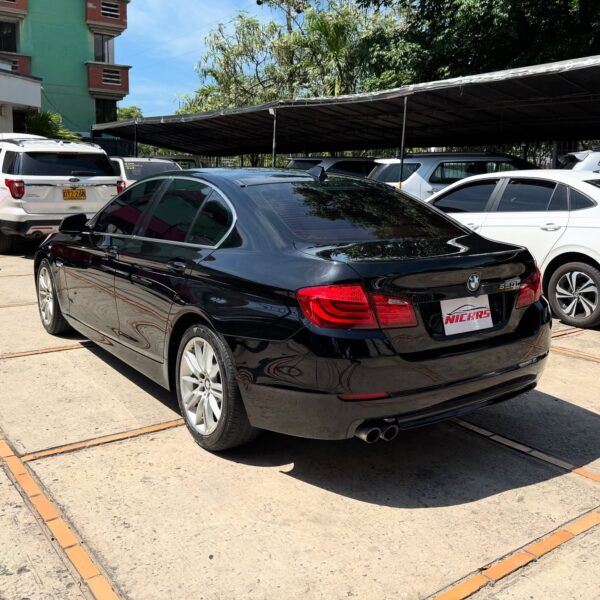 BMW 520i - Image 7