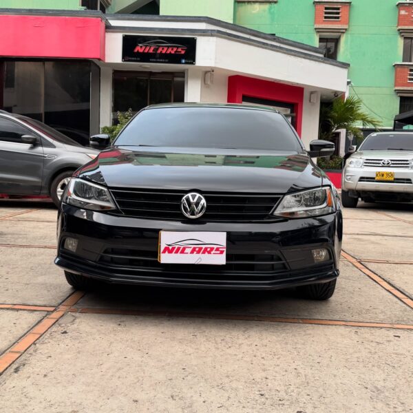 Volkswagen Jetta Comfortline - Image 3