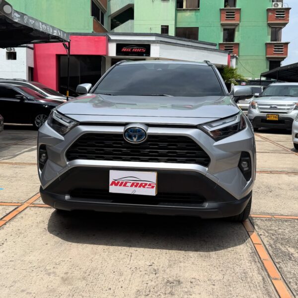 Toyota RAV4 XLE Híbrida - Image 3