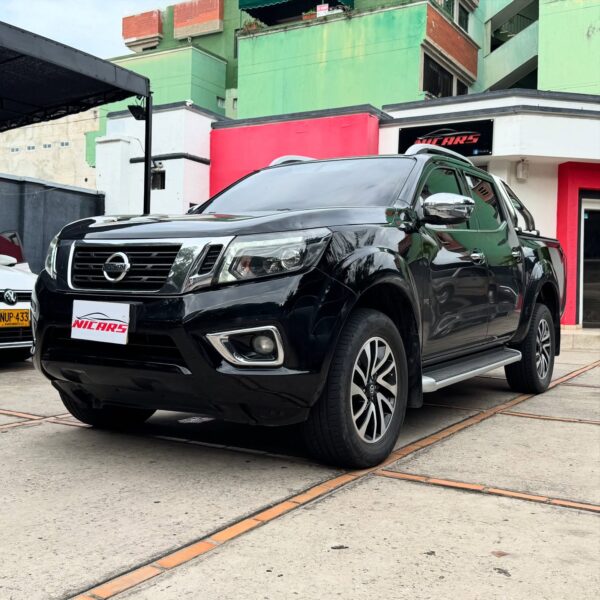 Nissan Frontier LE Diésel 4x4