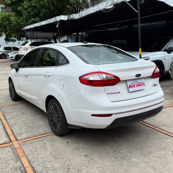 Ford Fiesta Titanium - Image 7