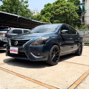 Nissan Versa Advance