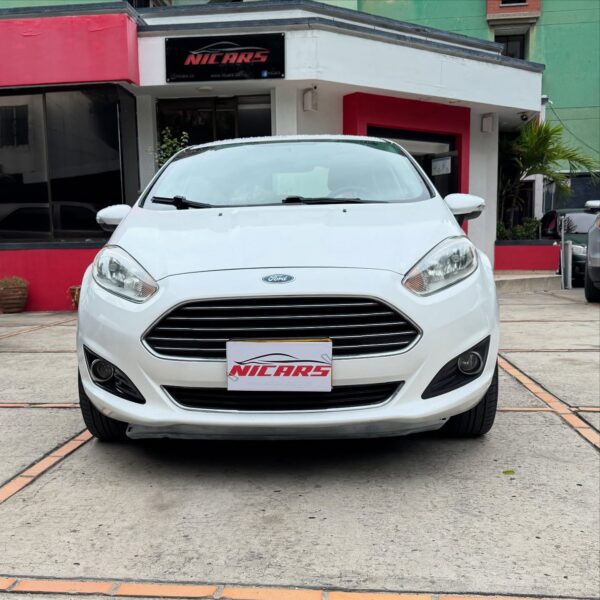Ford Fiesta Titanium - Image 2