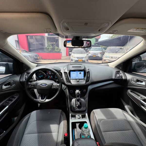 Ford Escape SE - Image 9