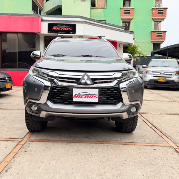 Mitsubishi Montero Sport 2.5 - Image 3