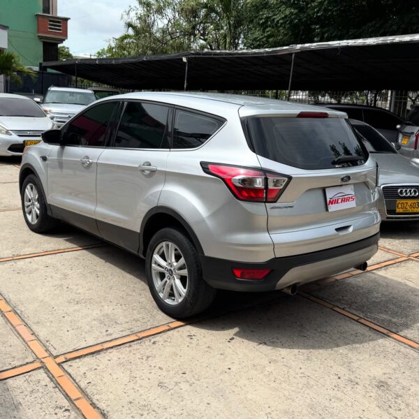 Ford Escape SE - Image 6