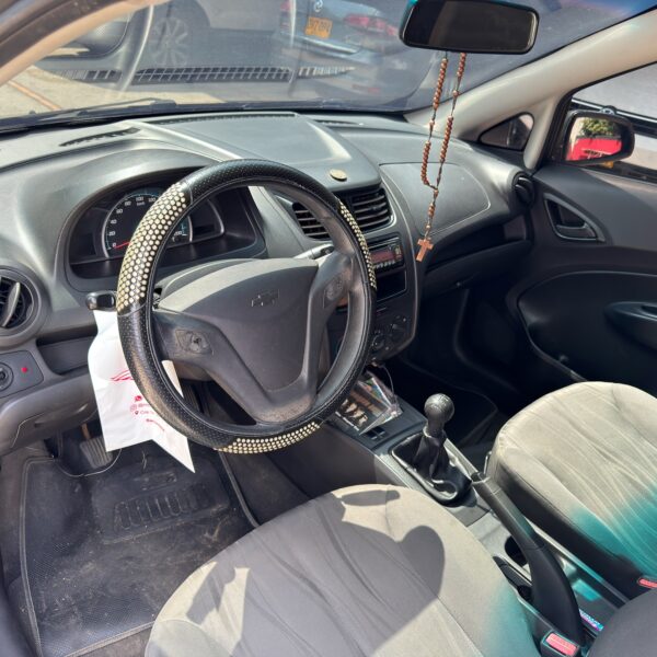 Chevrolet Sail LS 2015 - Image 8