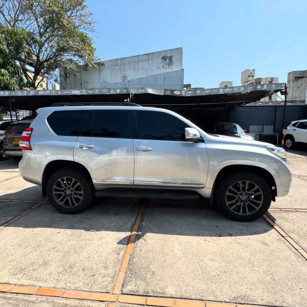 Toyota Prado TX-L Diésel 2012 - Image 4