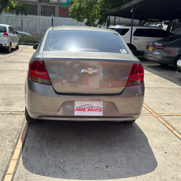 Chevrolet Sail LS 2015 - Image 6