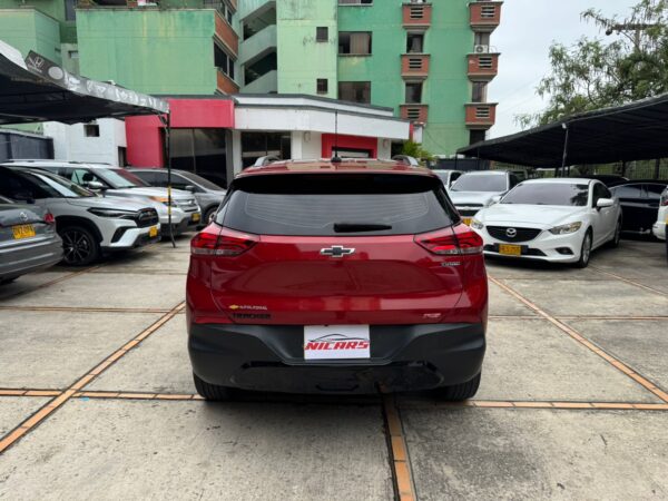 Chevrolet Tracker - Image 2