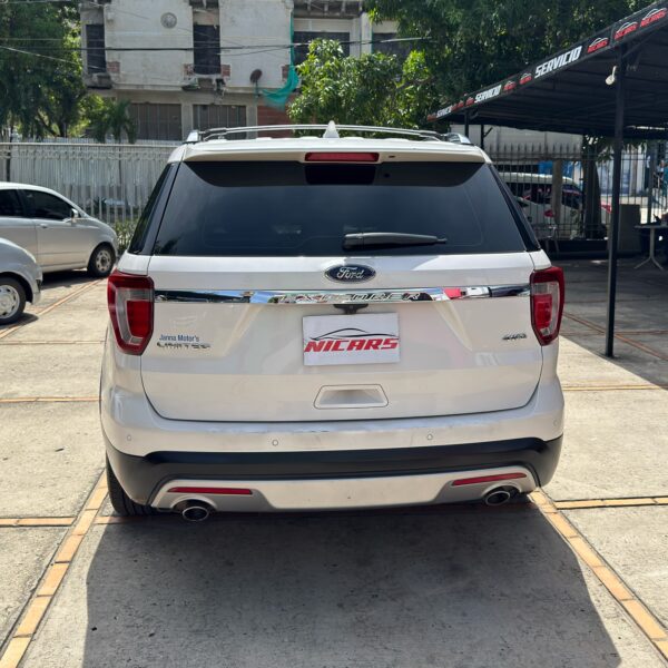 Ford Explorer Limited 2017 Automático - Image 6