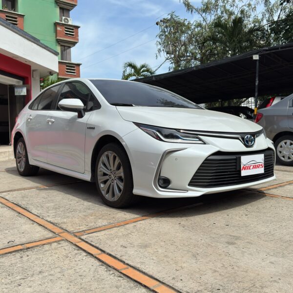 Toyota Corolla XE-i Híbrido 2023 - Image 4