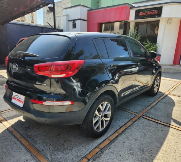 Kia Sportage 2015 Automático - Image 5
