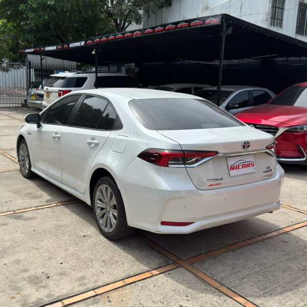 Toyota Corolla XE-i Híbrido 2023 - Image 8
