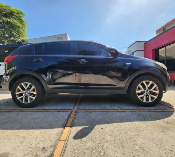 Kia Sportage 2015 Automático - Image 4