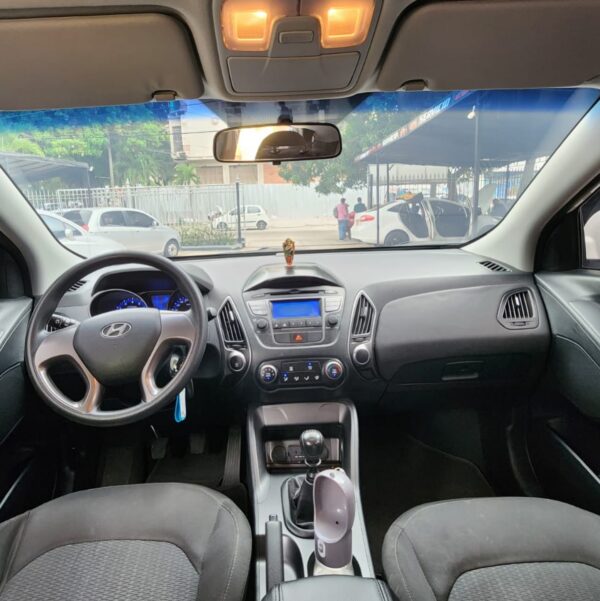 Hyundai Tucson IX35 2014 - Image 2