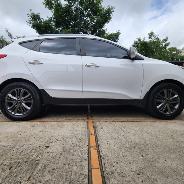 Hyundai Tucson IX35 2014 - Image 3