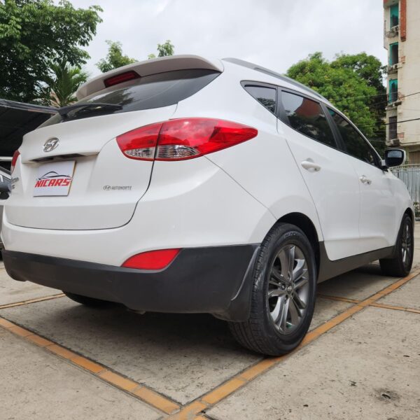 Hyundai Tucson IX35 2014 - Image 8