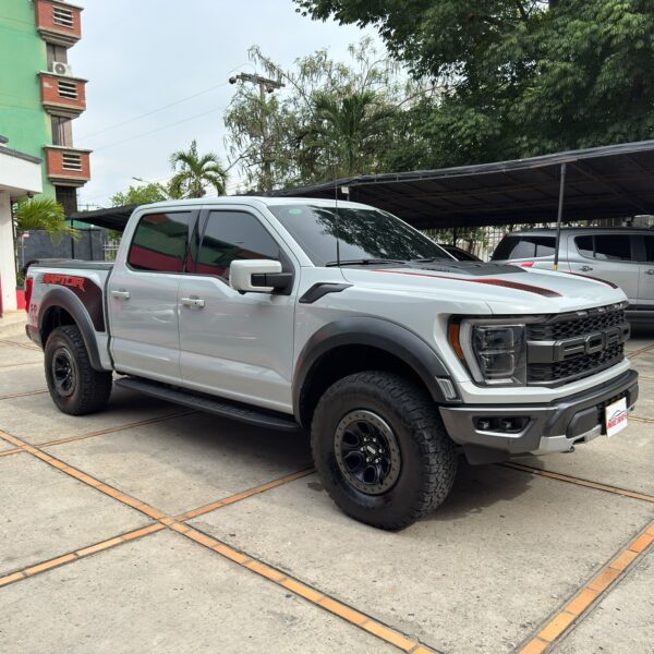 Ford F-150 Raptor 2024 - Image 5