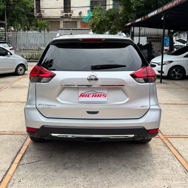 Nissan X-Trail Exclusive 2020 - Image 6