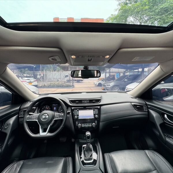Nissan X-Trail Exclusive 2020 - Image 9